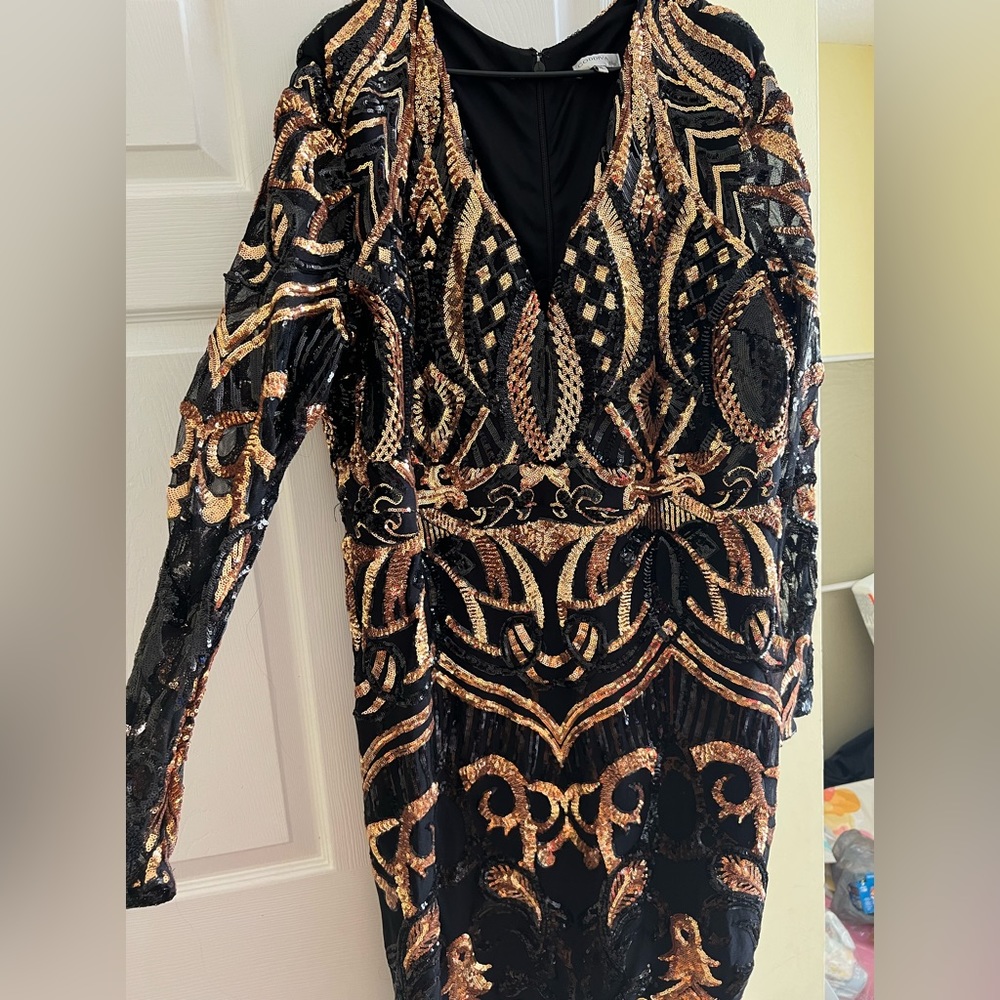 Black and gold sequin midi dress